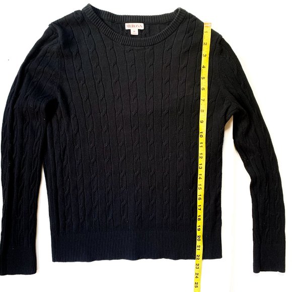 classic black sweater scoopneck textured pattern - Picture 3 of 3